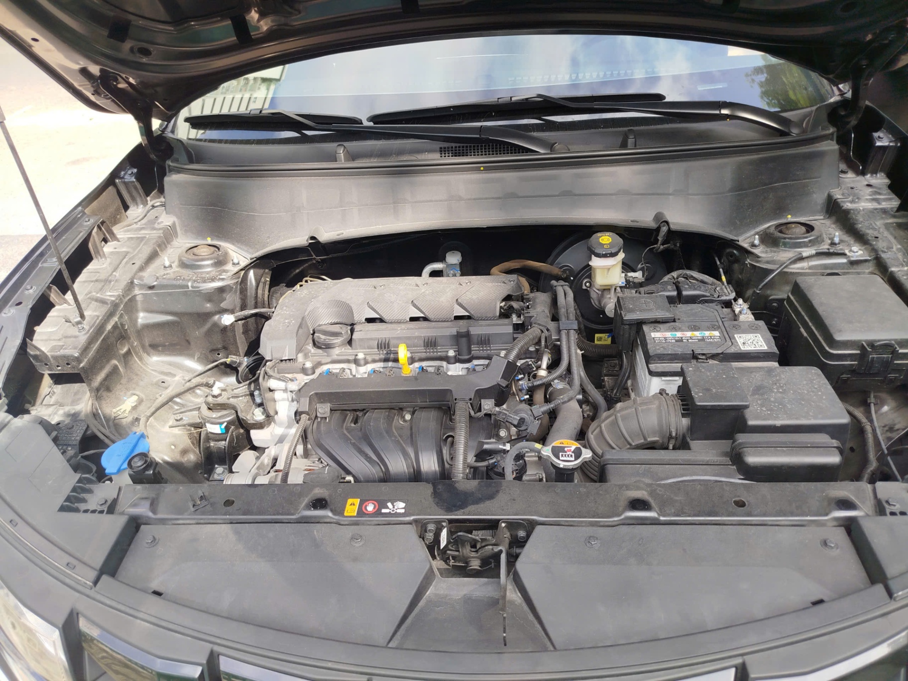 Hyundai Creta Cao cấp 1.5 AT 2022 - Khoang động cơ 1