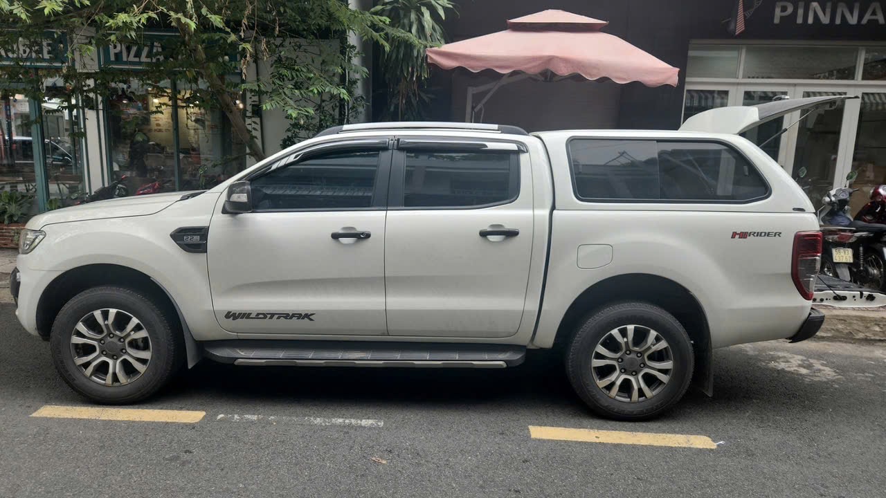 Ford Ranger Wildtrak 2.2L 4x2 AT 2017 - Ngoại thất 1