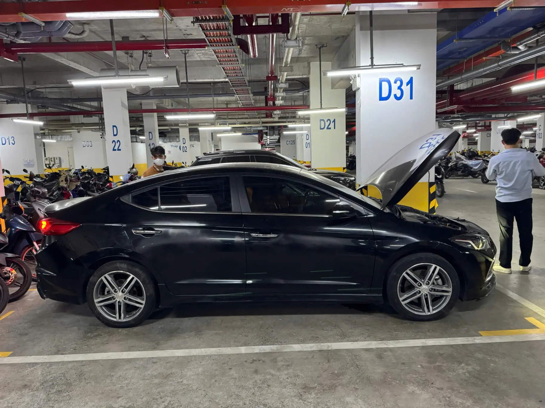 Hyundai Elantra Sport 1.6 AT 2018 - Ngoại thất 6