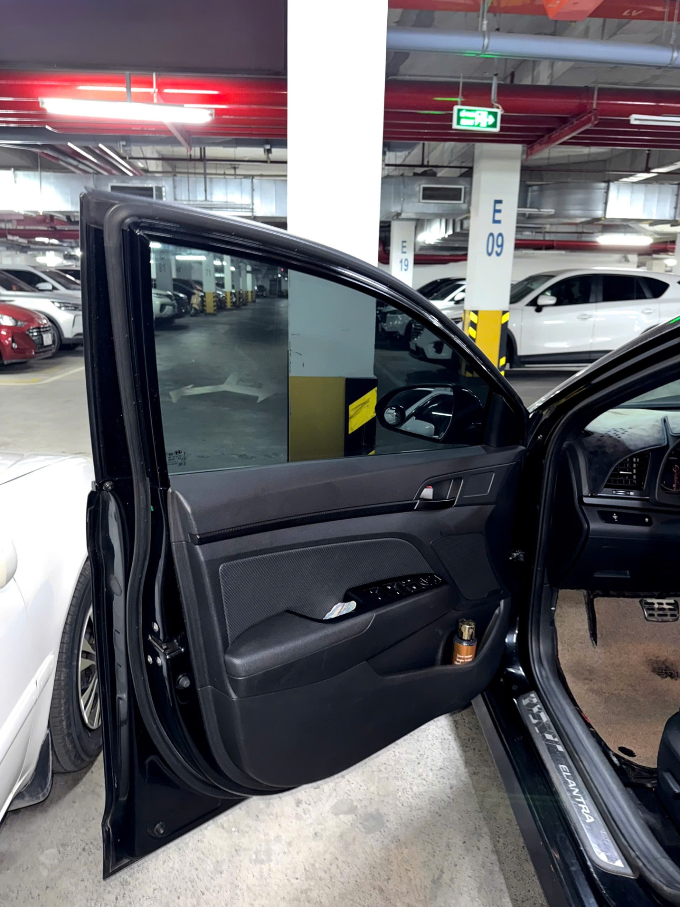 Hyundai Elantra Sport 1.6 AT 2018 - Nội thất 12