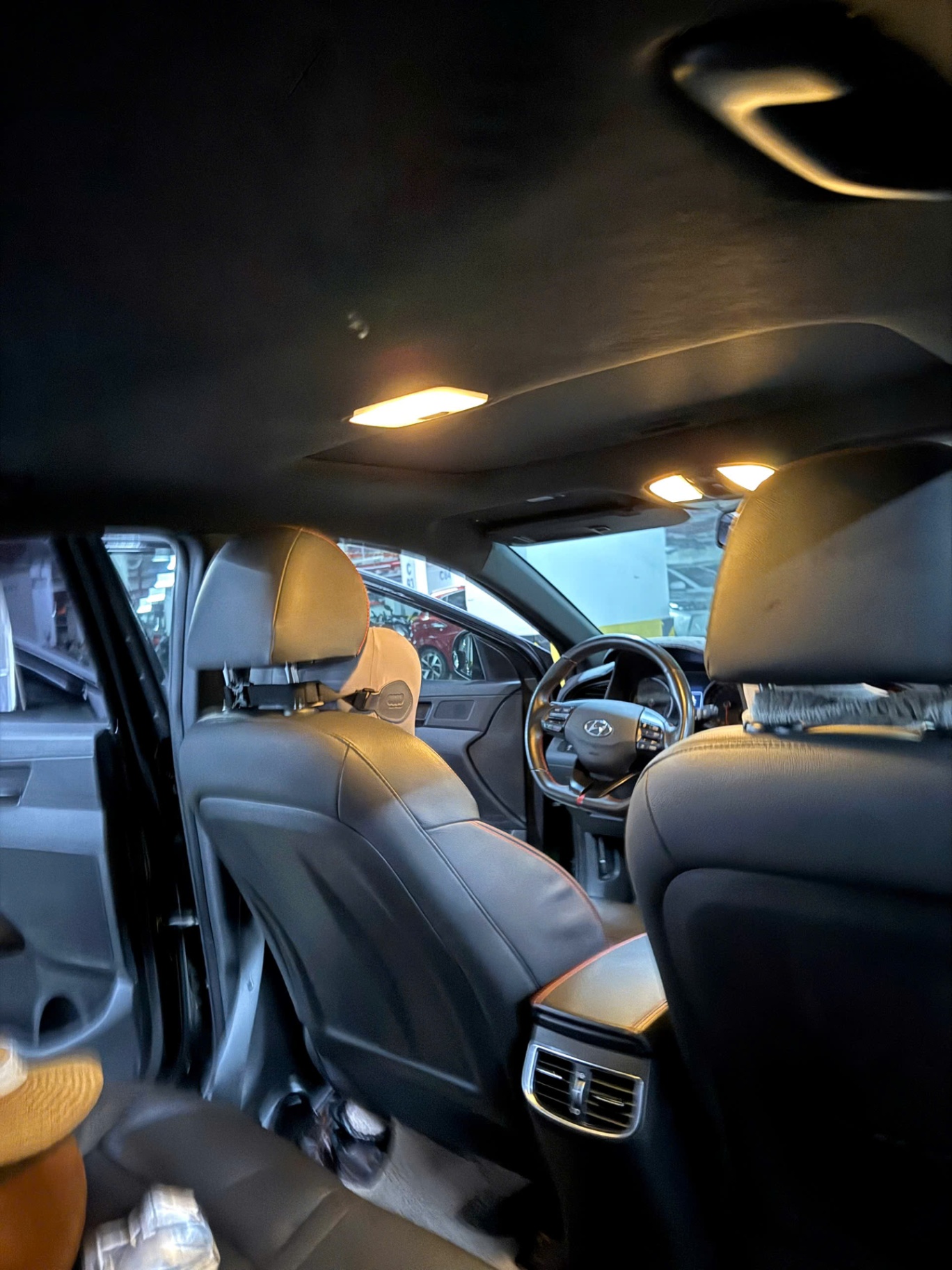 Hyundai Elantra Sport 1.6 AT 2018 - Nội thất 4