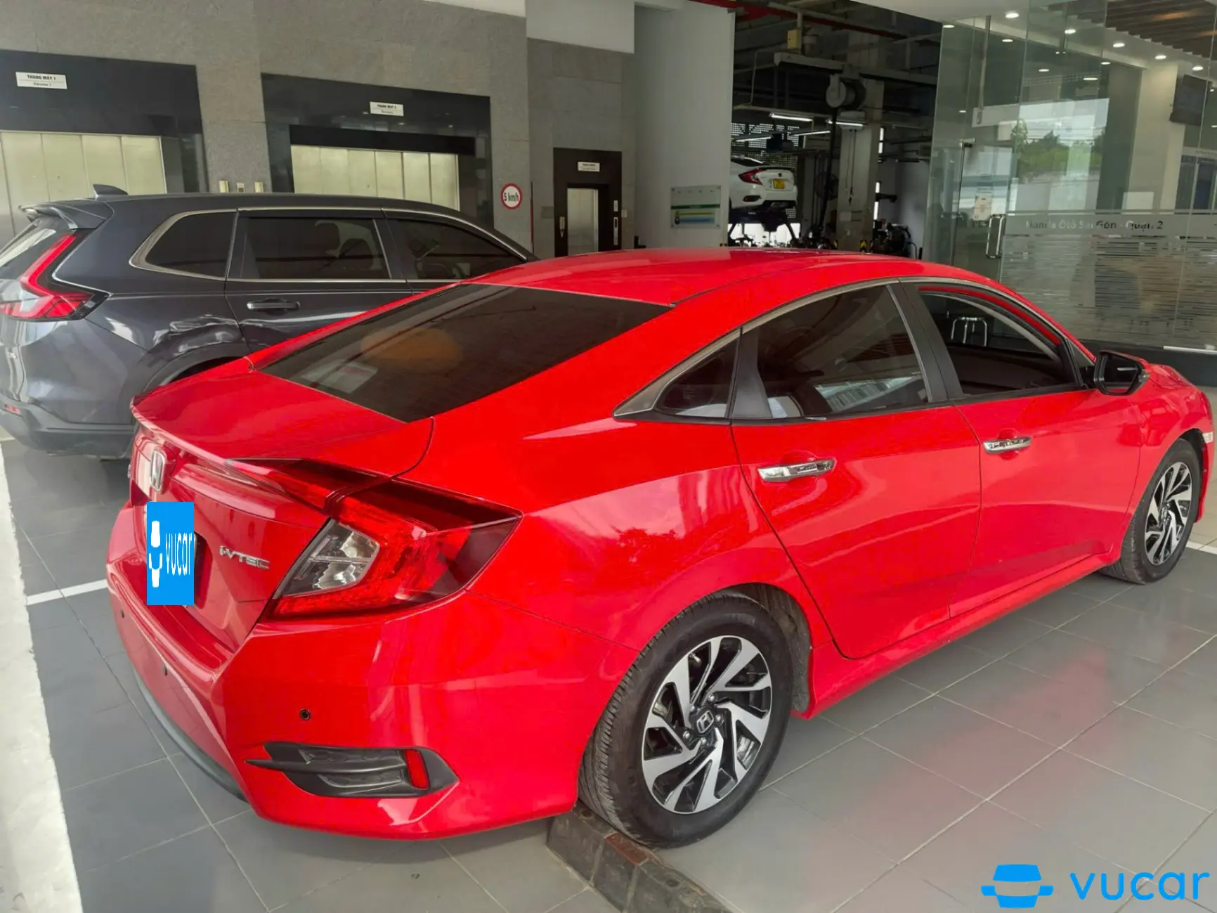 Honda Civic E 2018 - Ngoại thất 2