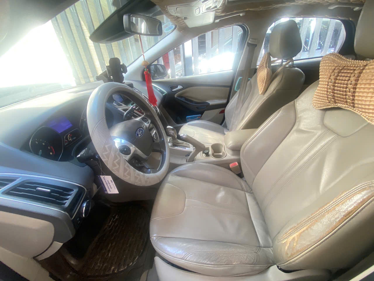 Ford Focus S 2.0 AT 2013 - Nội thất 3