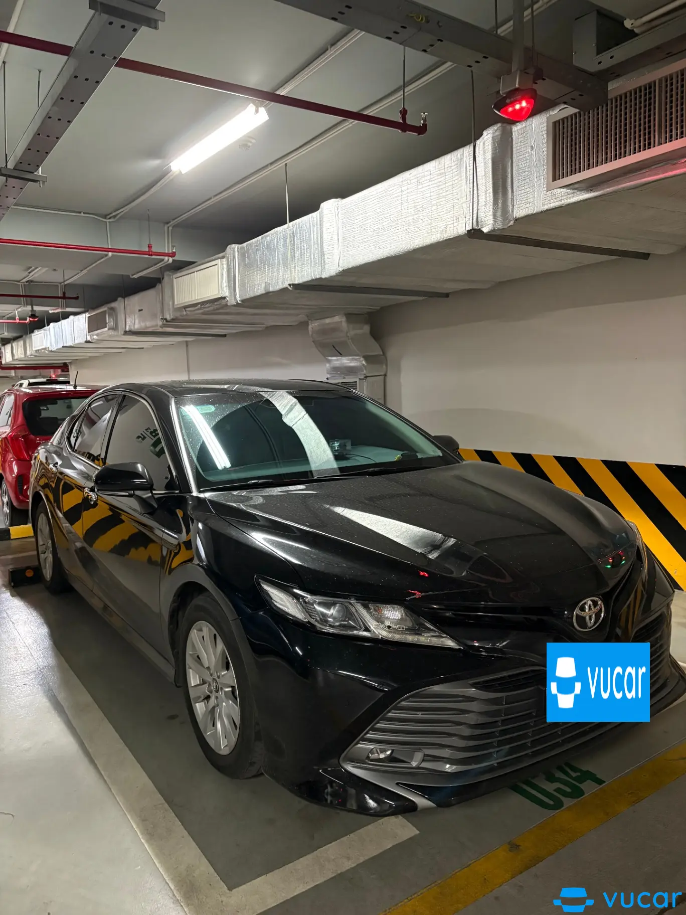 Toyota Camry 2.0G 2019 - Ngoại thất 5