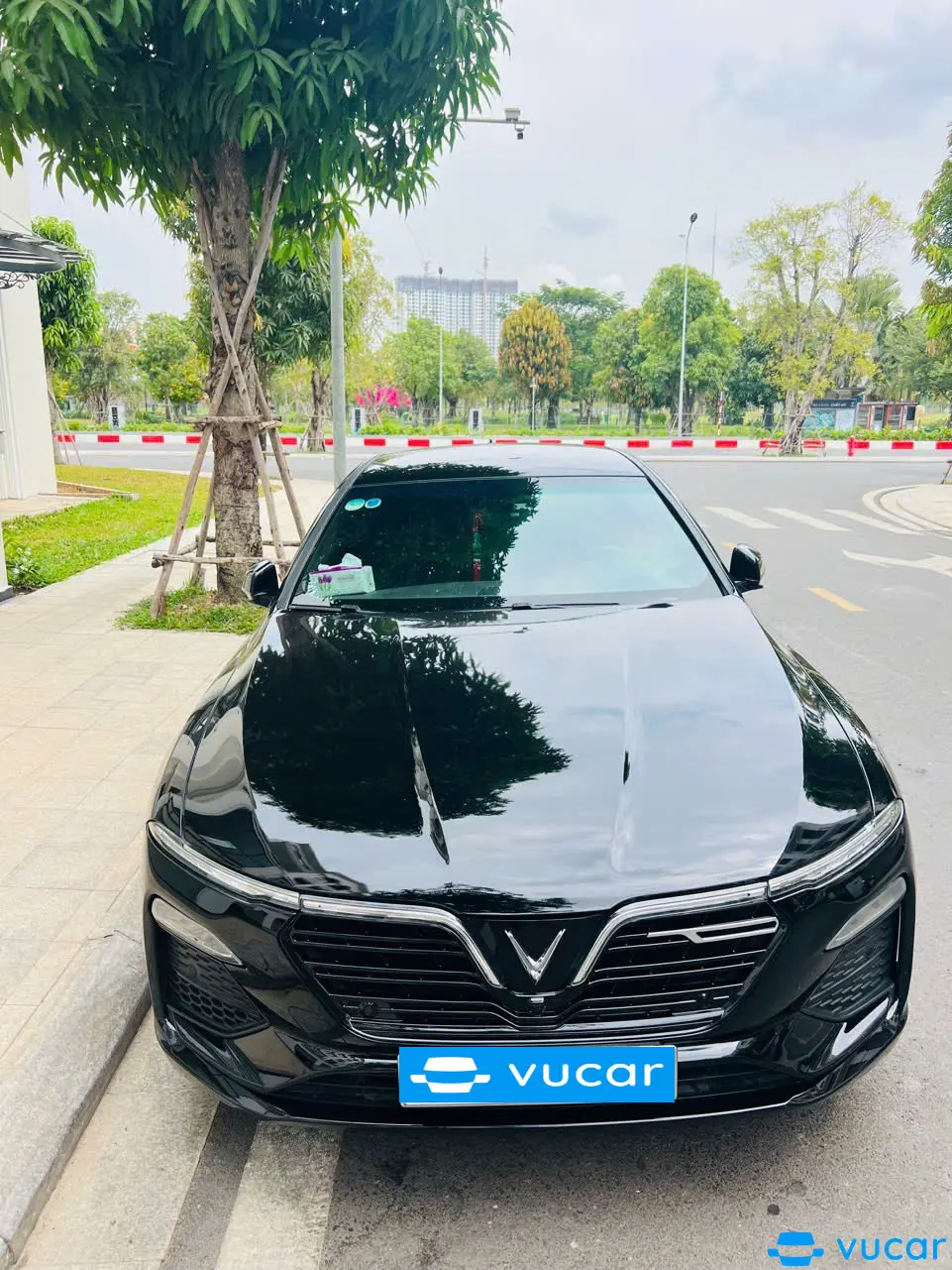 Vinfast Lux a 2.0 Base 2021