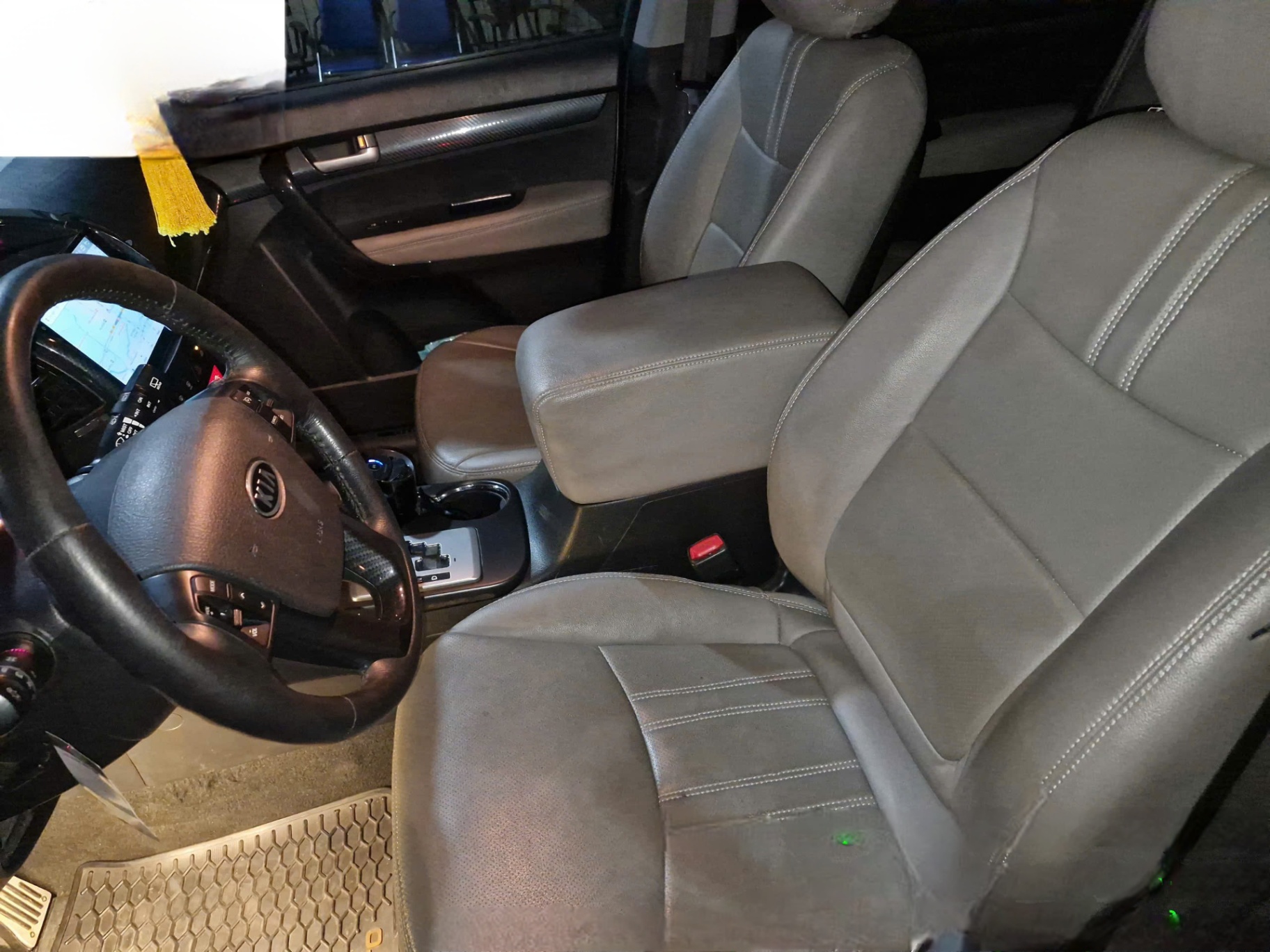 Kia Sorento GAT 2.4L 2WD 2013 - Nội thất 2