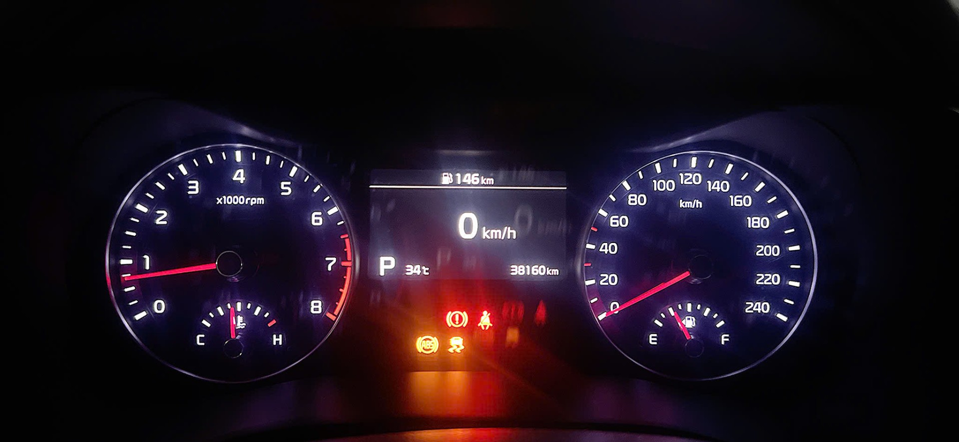 Kia Cerato 1.6 AT Luxury 2019 - Nội thất 2