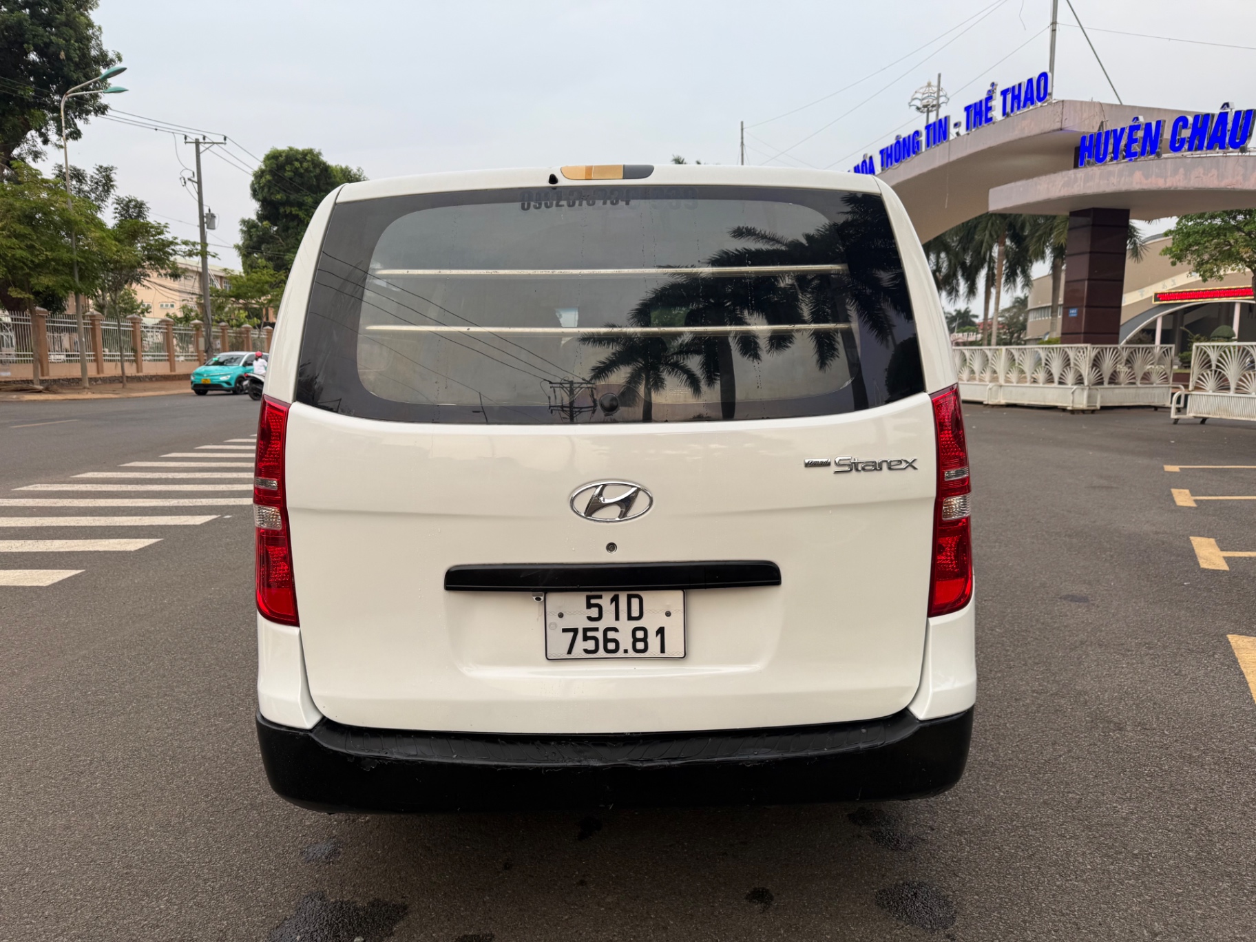 Hyundai Starex . 2011 - Ngoại thất 2