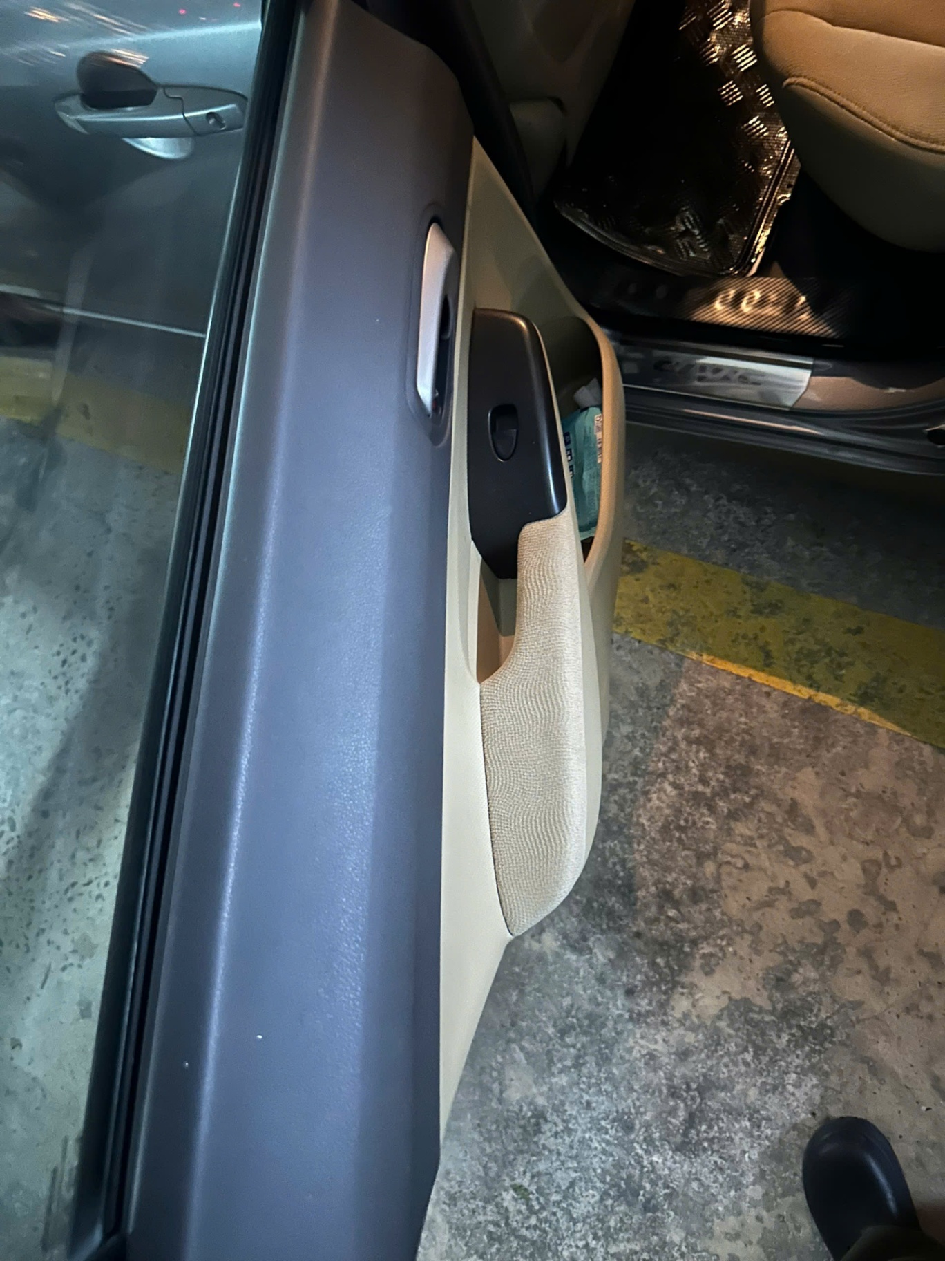 Honda Civic 1.8 MT 2008 - Nội thất 2