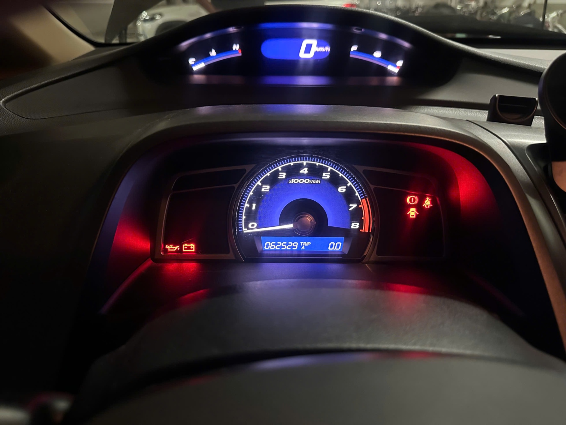Honda Civic 1.8 MT 2008 - Nội thất 5