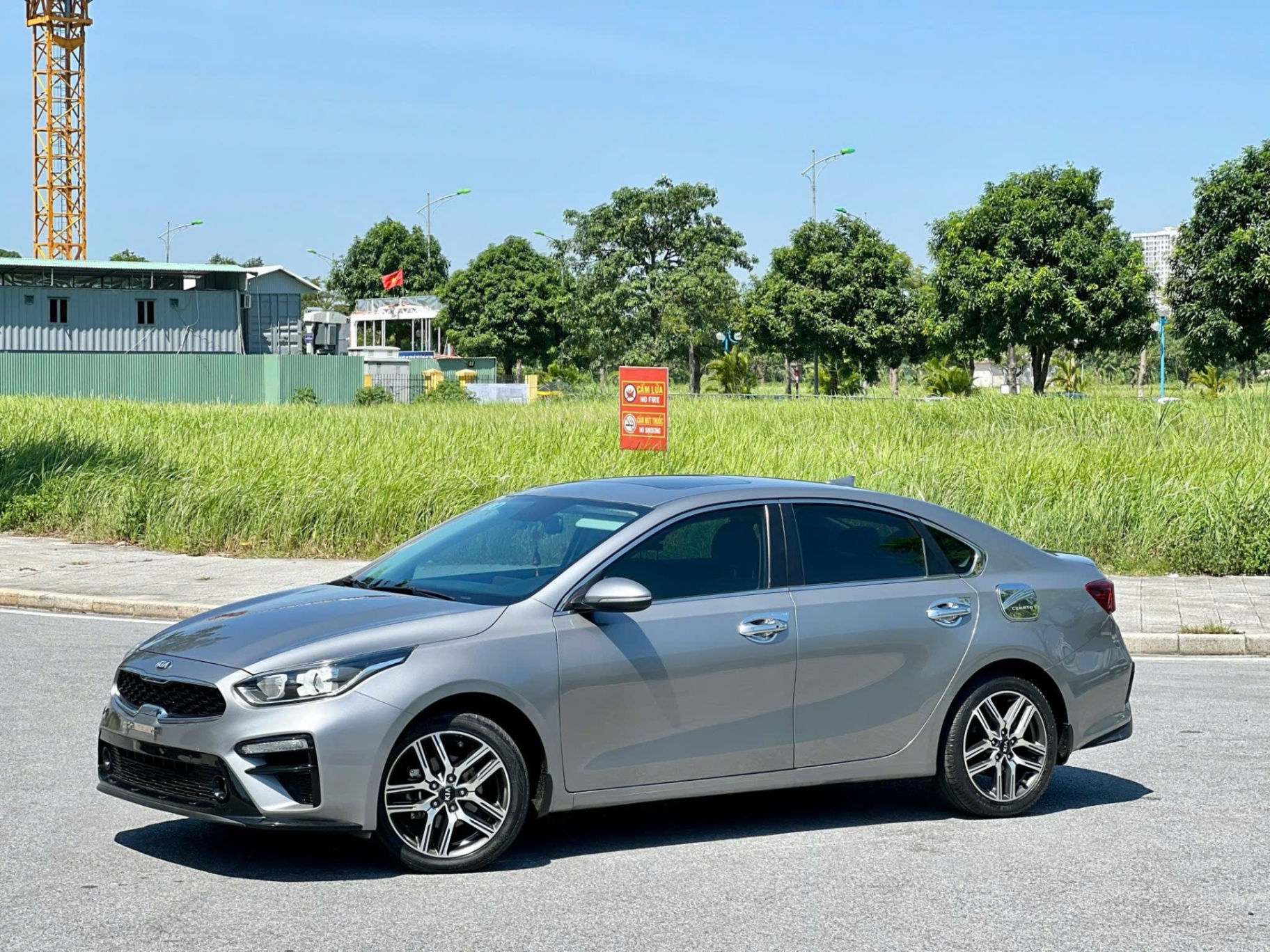 Kia Cerato 1.6 AT Luxury 2018
