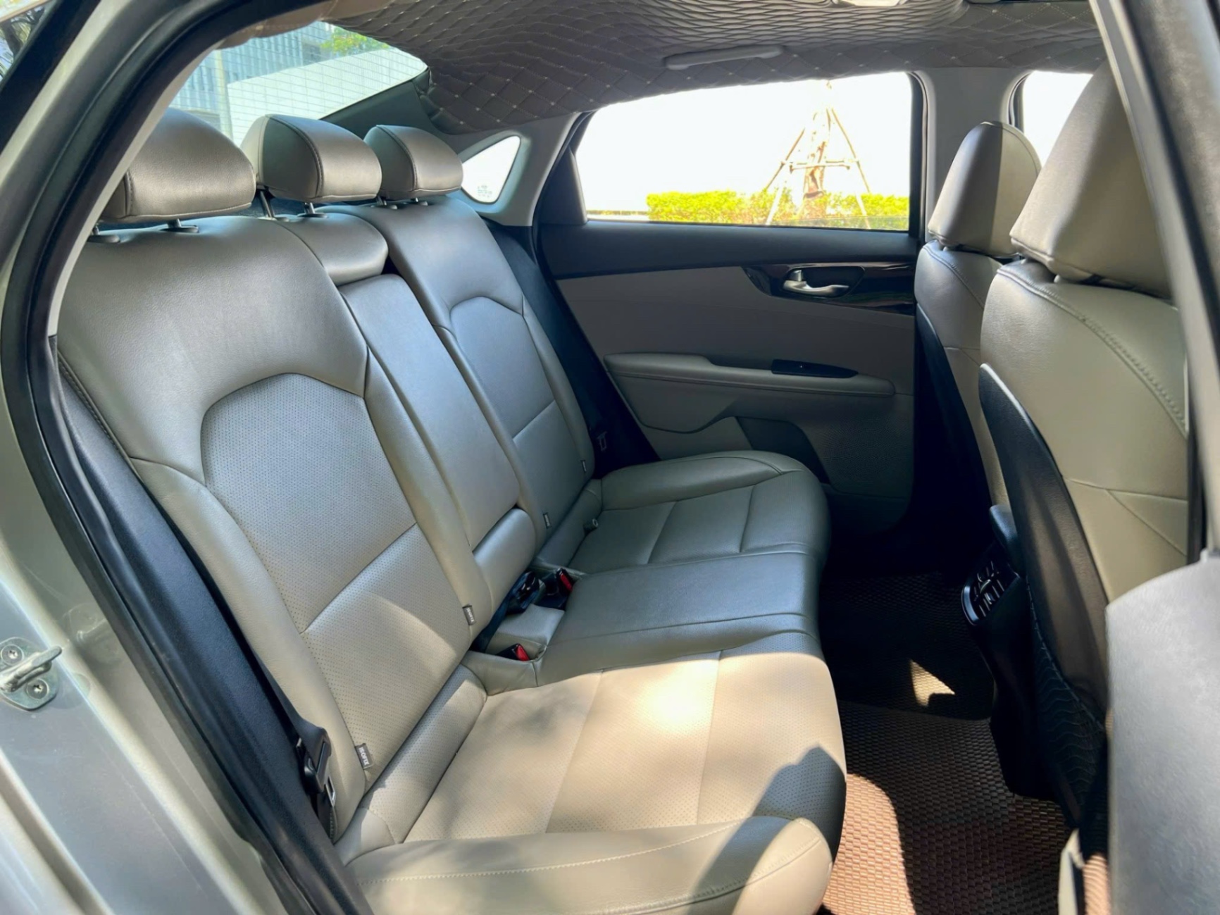 Kia Cerato 1.6 AT Luxury 2018 - Nội thất 2
