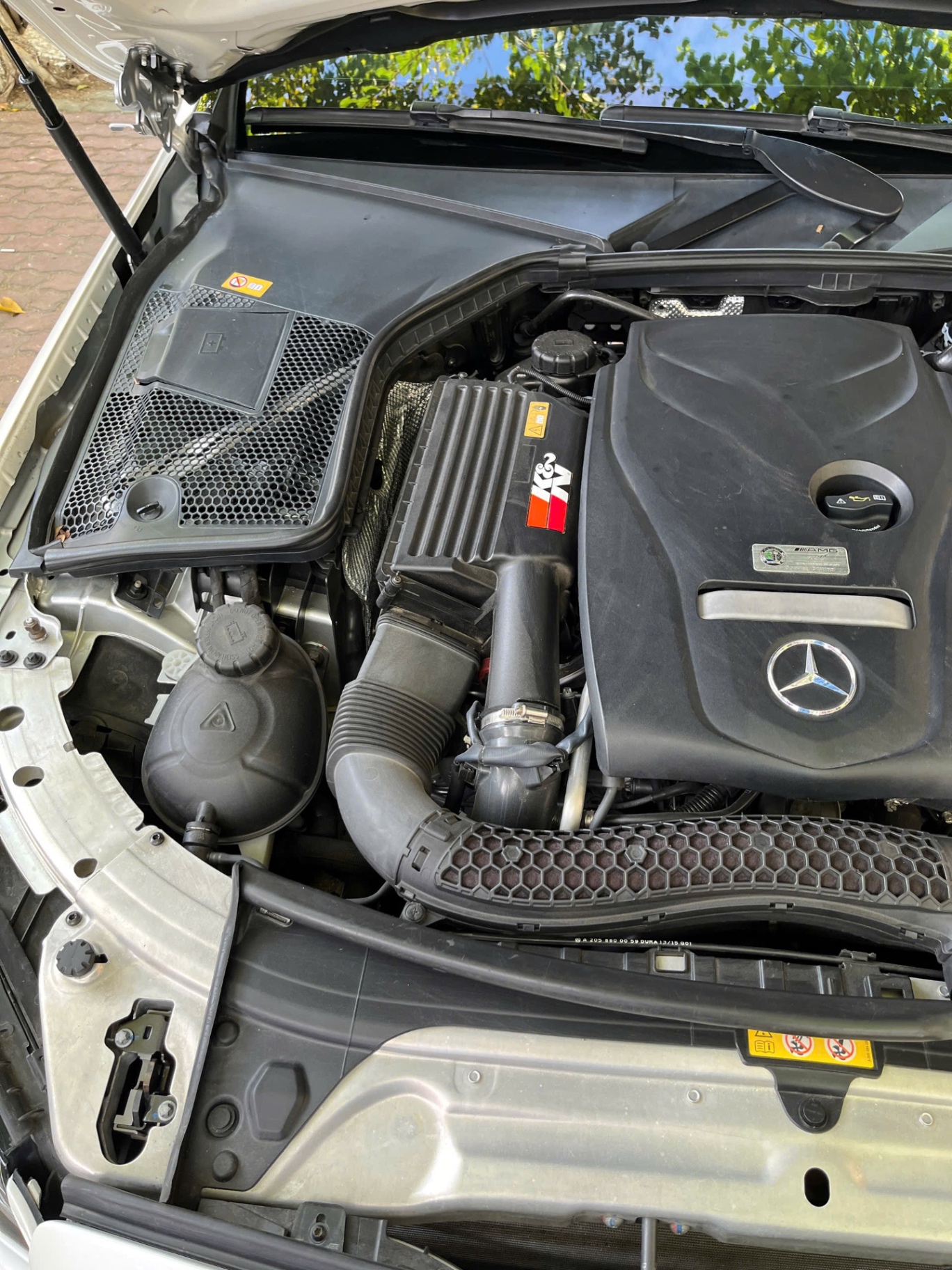 Mercedes C class C300 AMG 2015 - Khoang động cơ 1