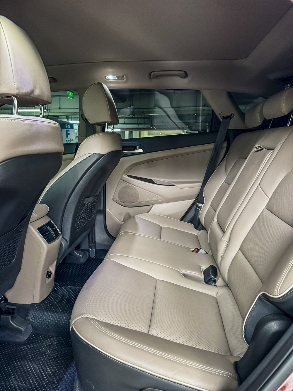 Hyundai Tucson 2.0 AT Đặc biệt 2021 - Nội thất 3