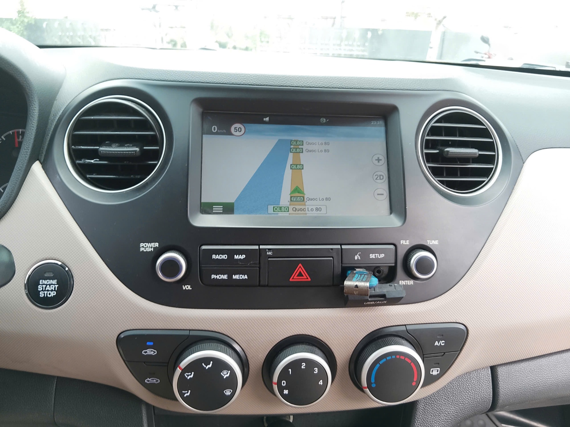 Hyundai I10 Grand 1.2 MT 2019 - Nội thất 22