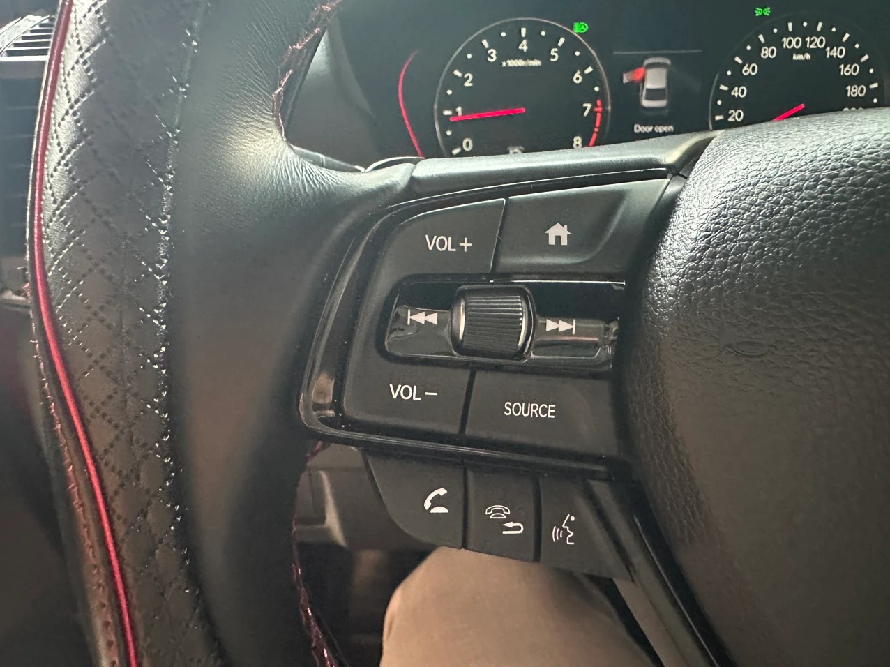 Honda City RS 1.5 AT 2023 - Nội thất 9
