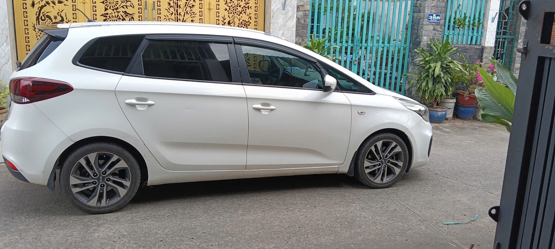 Kia Rondo GMT 2017 - Ngoại thất 3