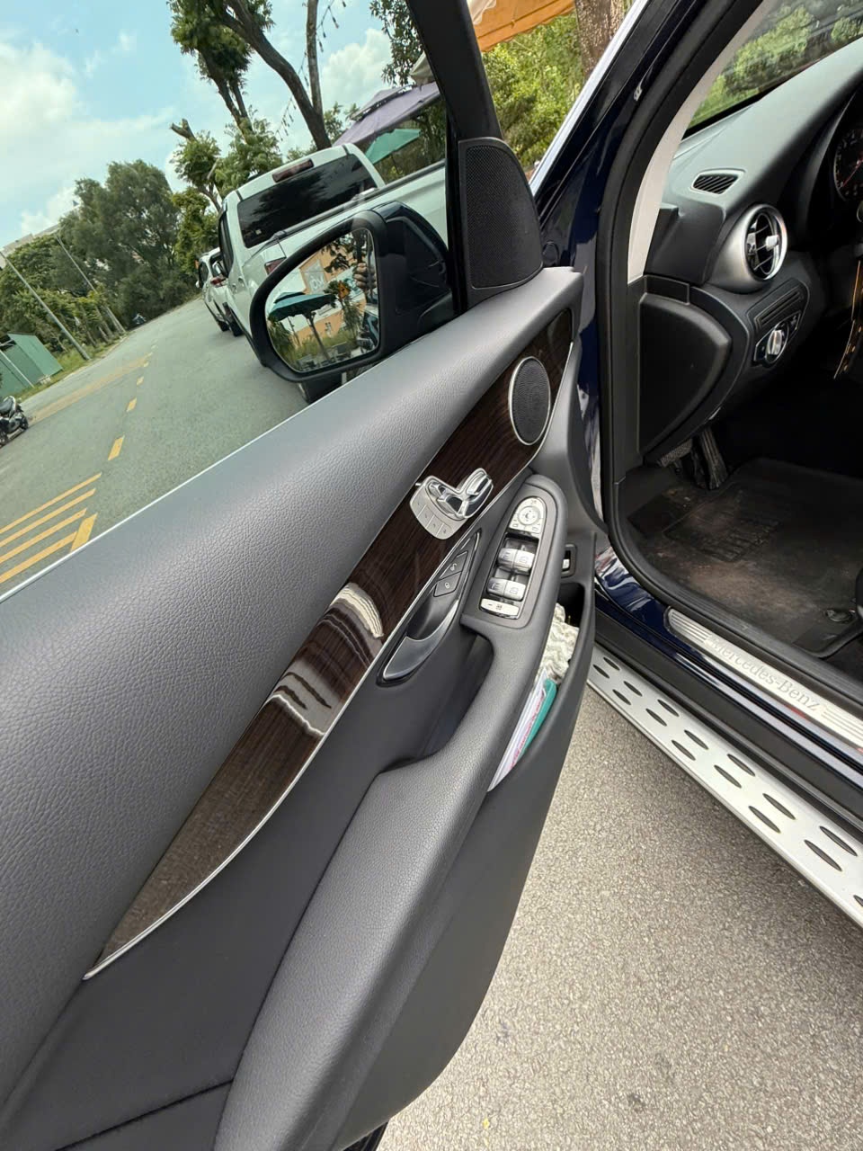 Mercedes Glc 200 2022 - Nội thất 1