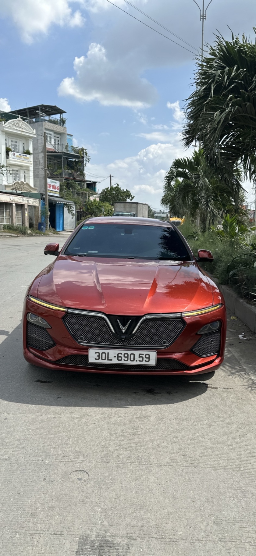 Vinfast Lux a 2.0 Plus 2.0 AT 2019
