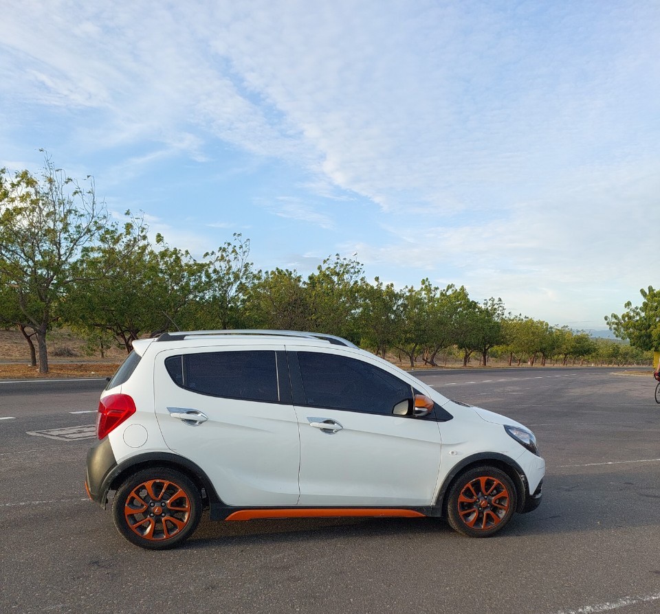 Vinfast Fadil 1.4 AT Plus 2020
