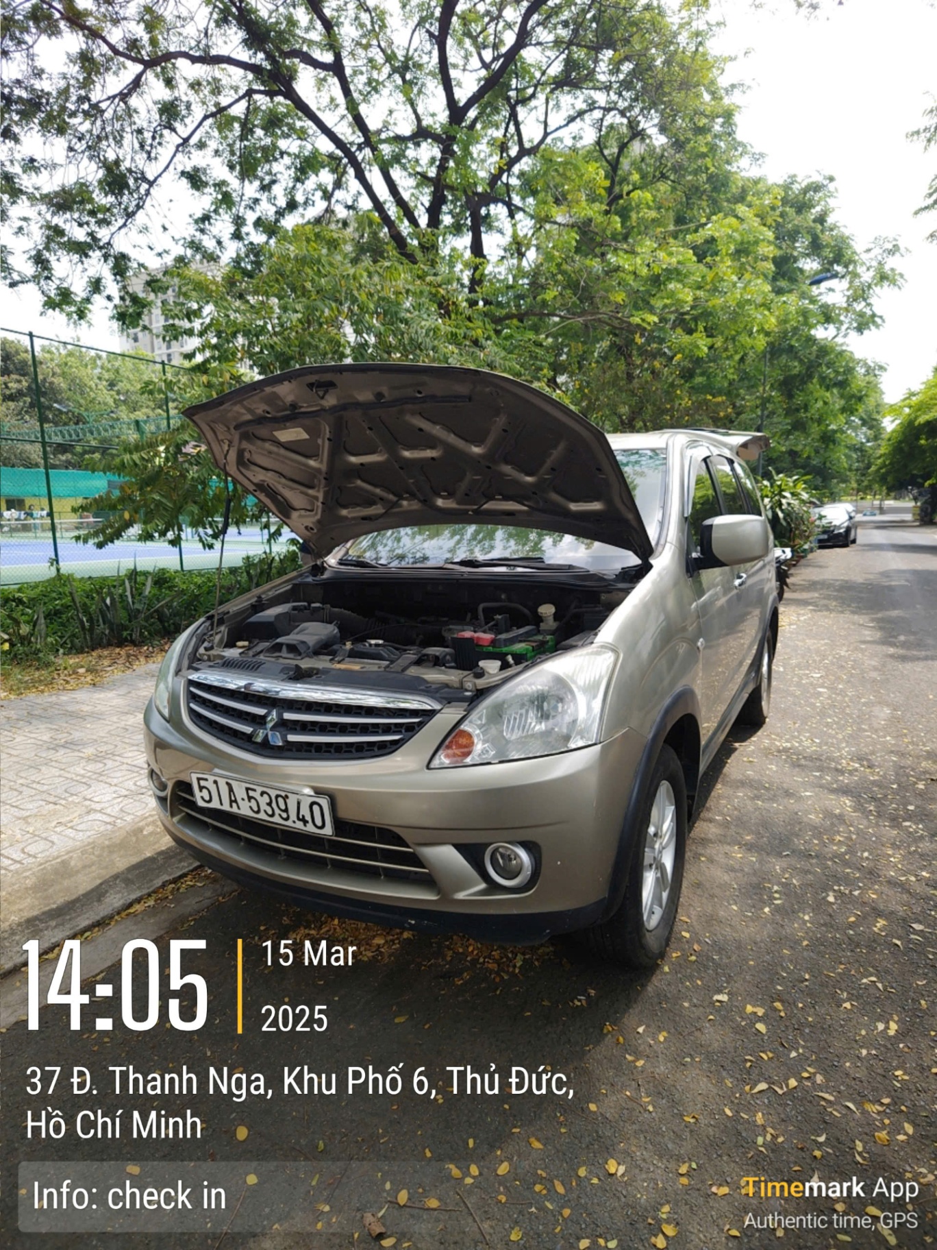 Mitsubishi Zinger GLS 2.4 MT 2008