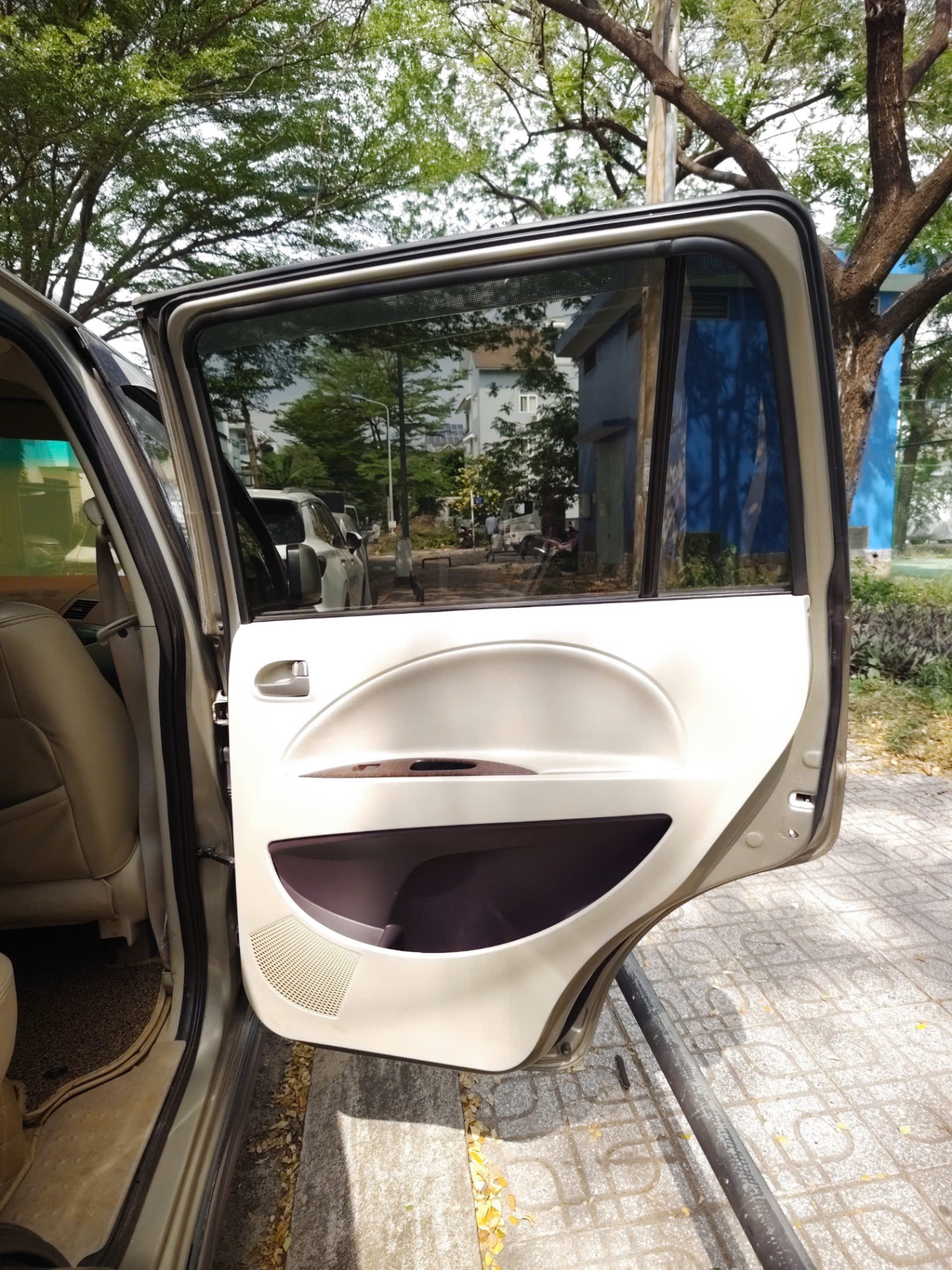 Mitsubishi Zinger GLS 2.4 MT 2008 - Nội thất 7
