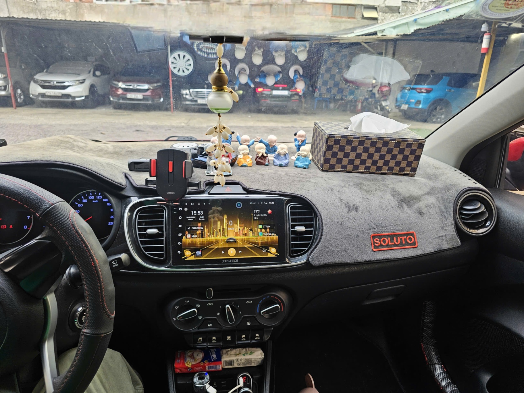 Kia Soluto 1.4 MT 2019 - Nội thất 2
