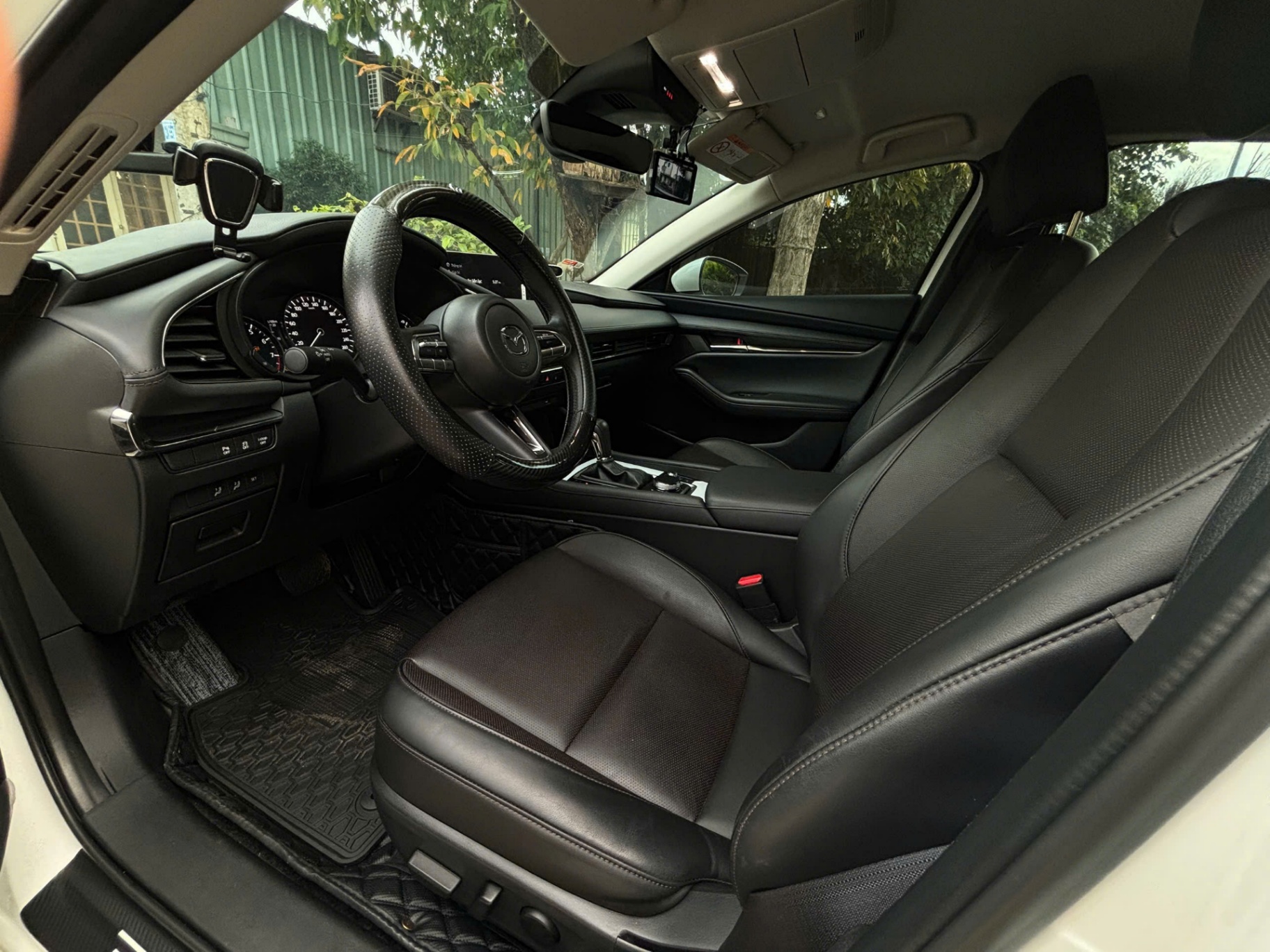 Mazda 3 1.5L Luxury 2023 - Nội thất 6