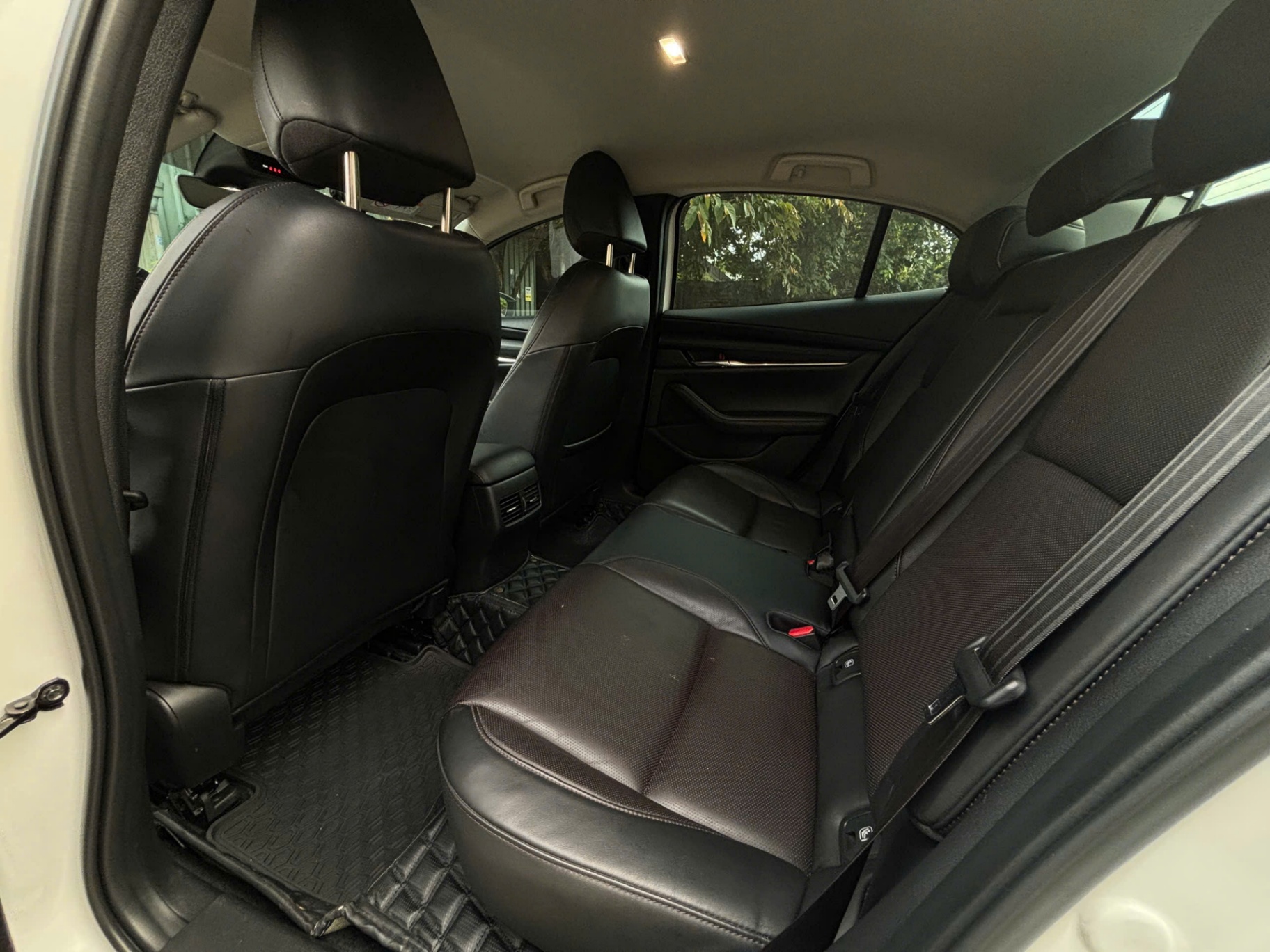 Mazda 3 1.5L Luxury 2023 - Nội thất 7