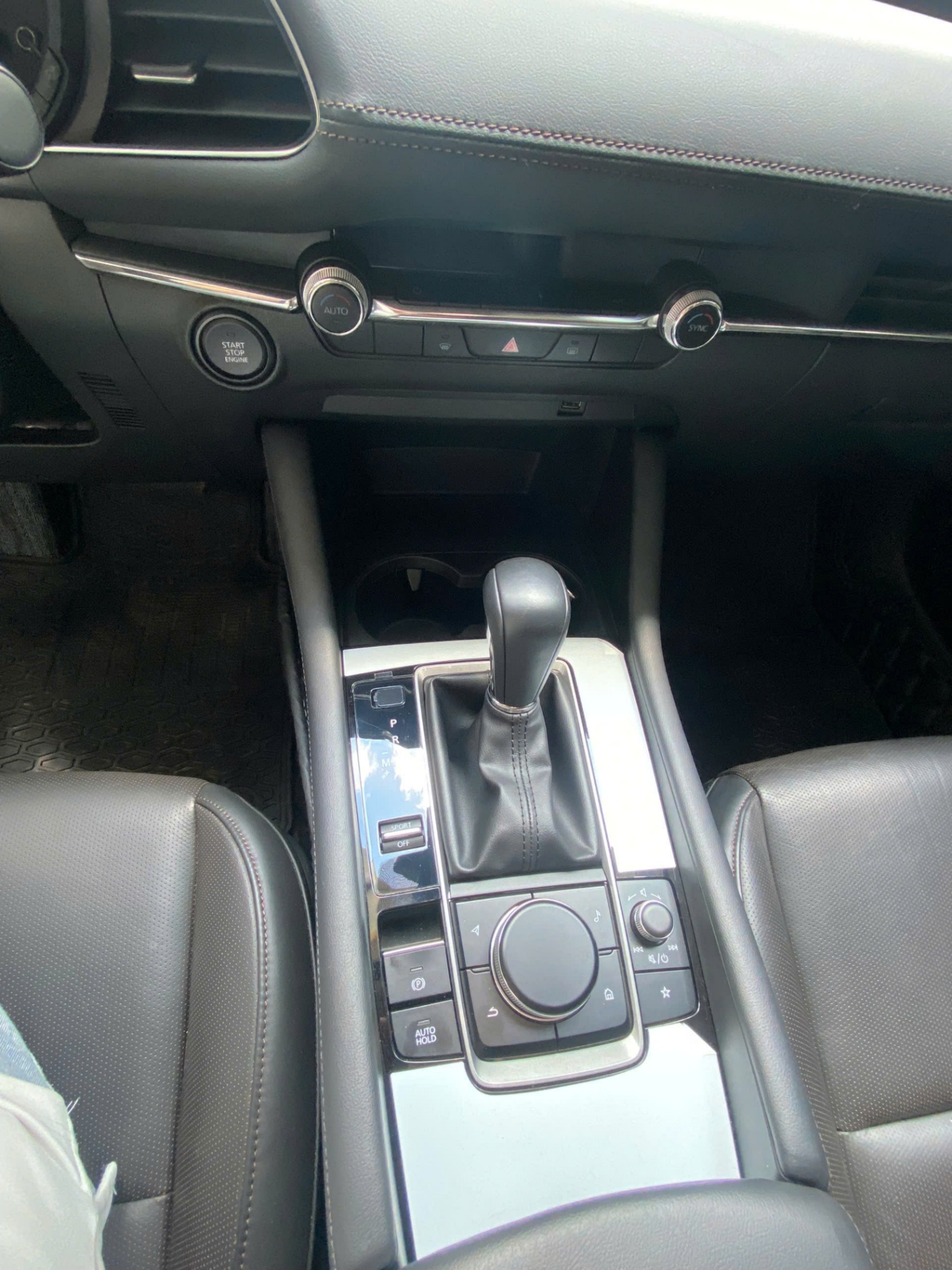 Mazda 3 1.5L Luxury 2023 - Nội thất 17