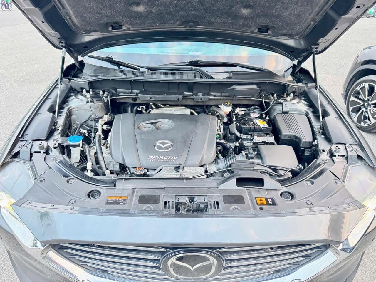 Mazda Cx8 Premium AWD 2020 - Khoang động cơ 1