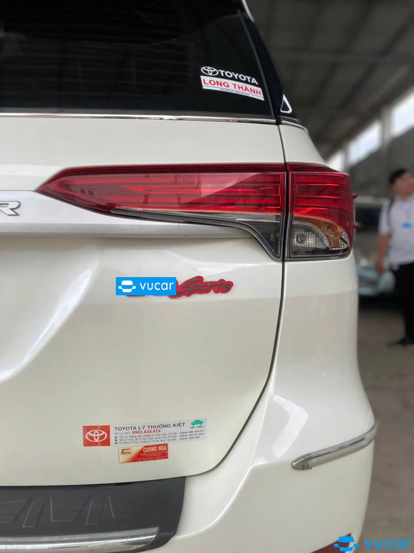 Toyota Fortuner 2.4G 4x2 MT 2017 - Ngoại thất 2