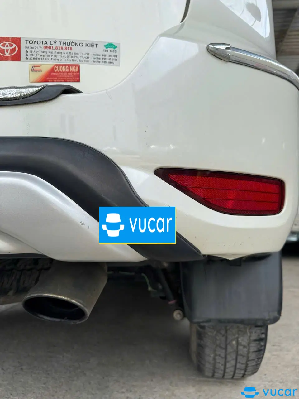 Toyota Fortuner 2.4G 4x2 MT 2017 - Ngoại thất 13
