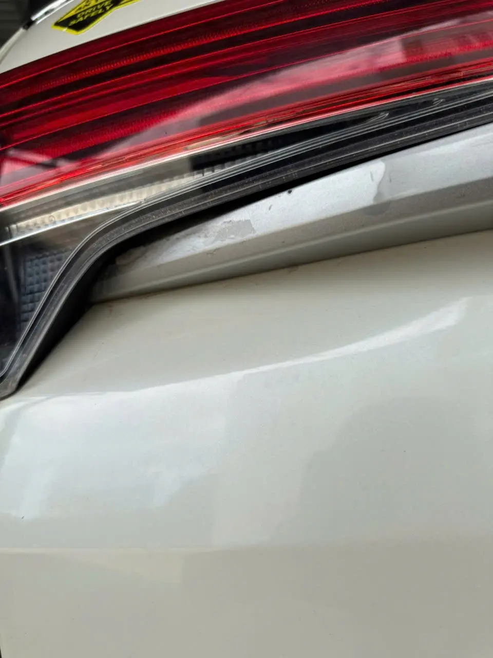 Toyota Fortuner 2.4G 4x2 MT 2017 - Ngoại thất 15