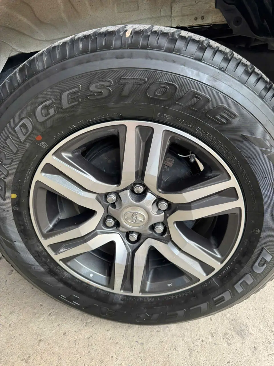 Toyota Fortuner 2.4G 4x2 MT 2017 - Ngoại thất 19
