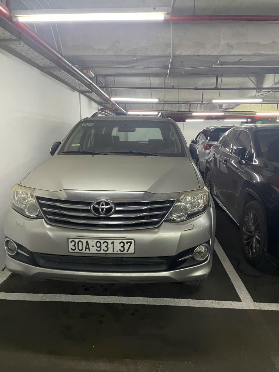 Toyota Fortuner 2.7V 4x4 AT 2015
