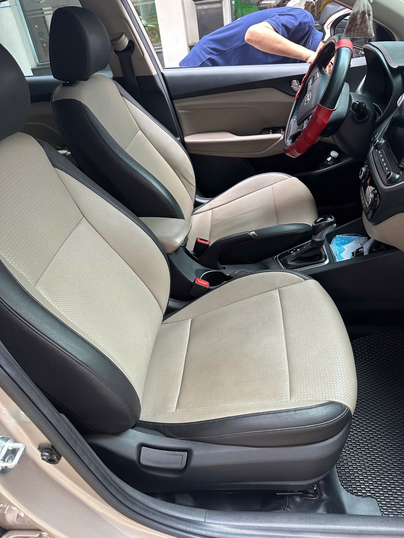 Hyundai Accent 1.4 AT Đặc Biệt 2022 - Nội thất 5