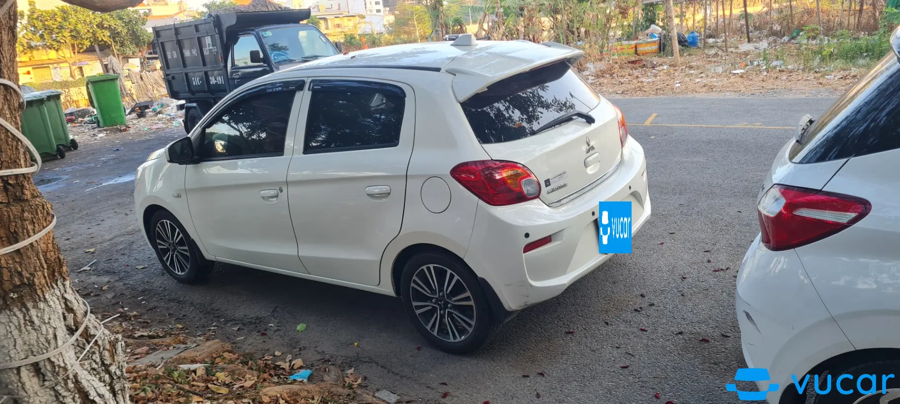 Mitsubishi Mirage 1.2 MT 2017 - Ngoại thất 2
