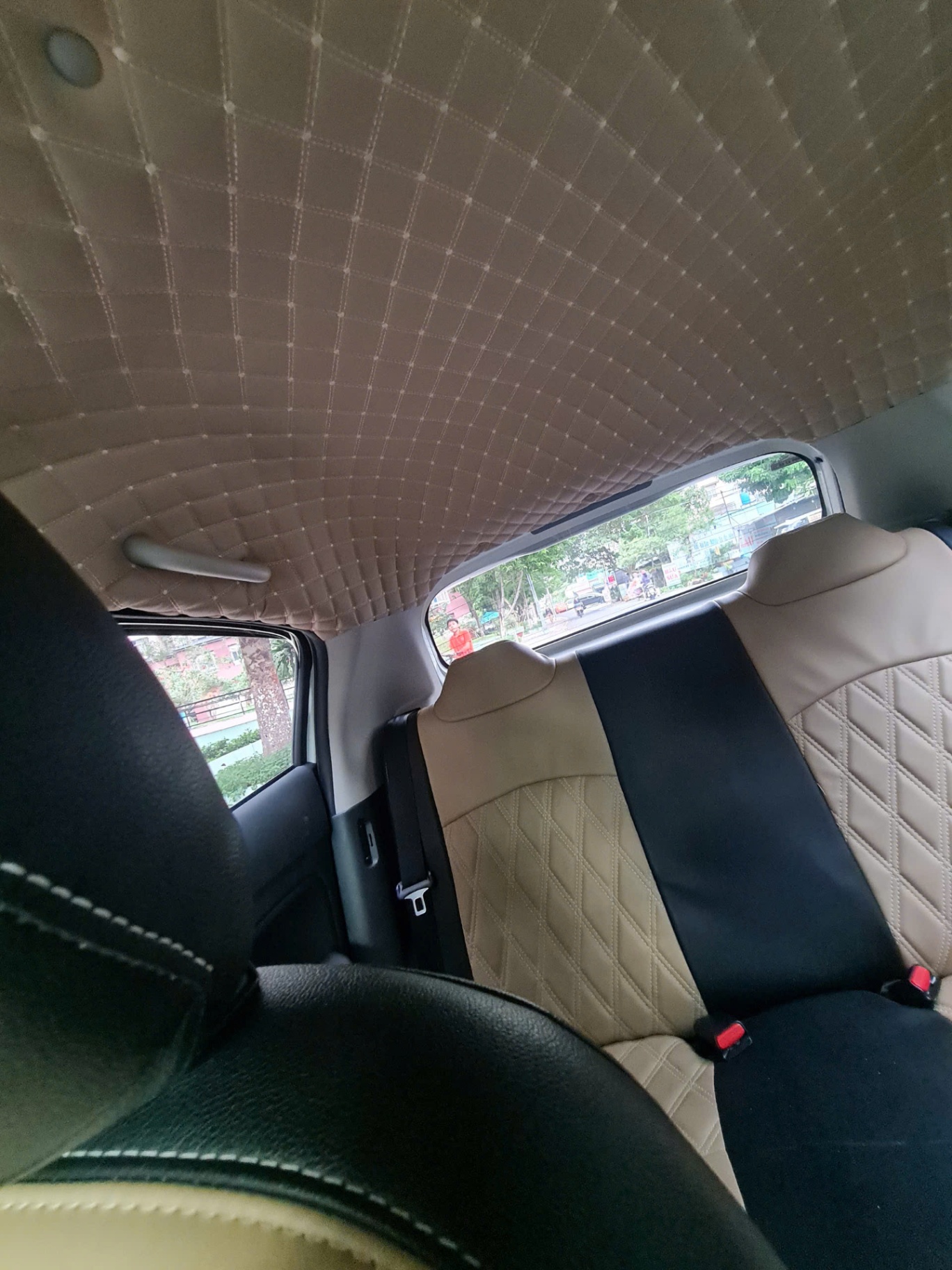 Mitsubishi Mirage 1.2 MT 2017 - Nội thất 2