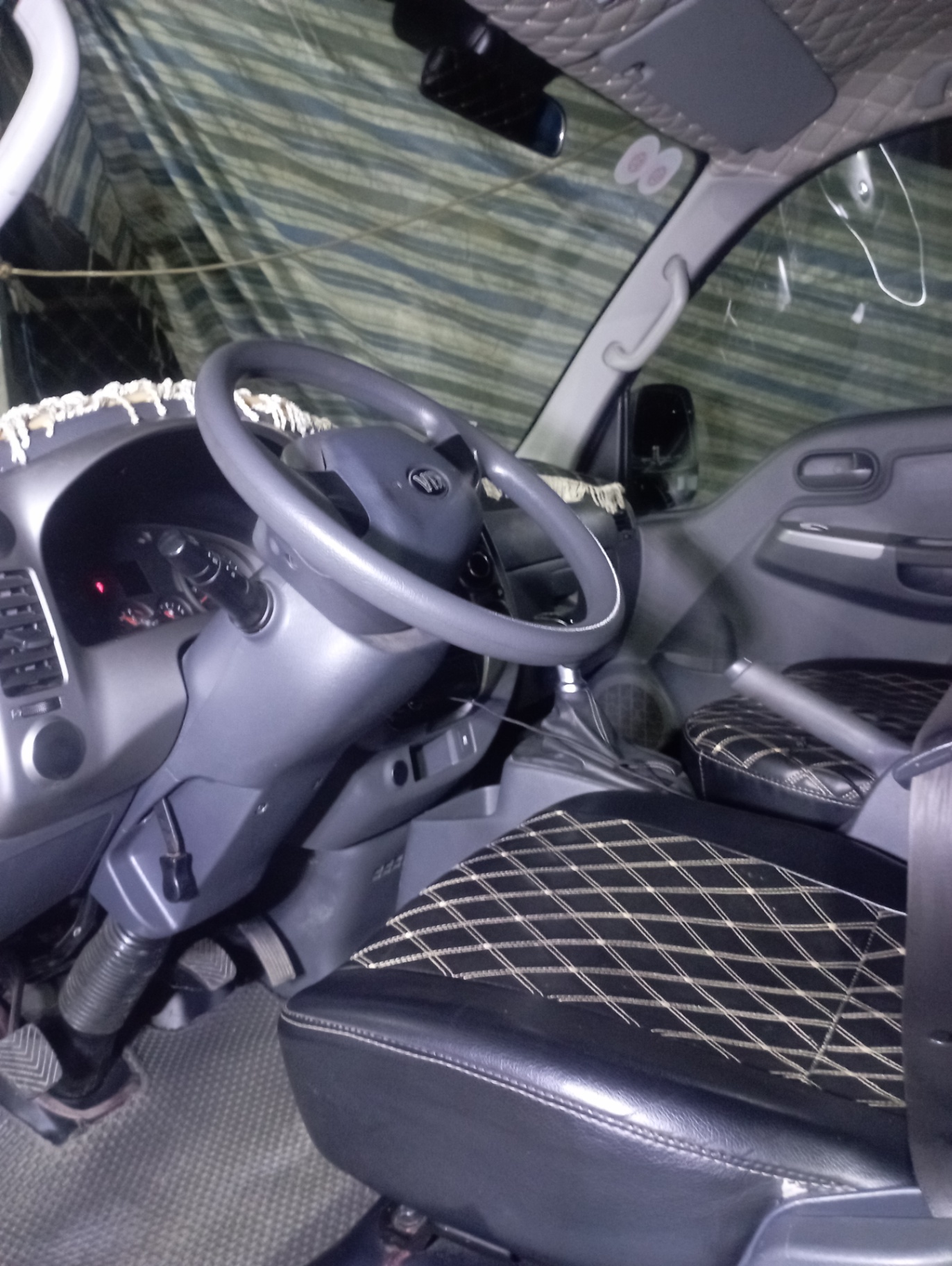 Kia Frontier K250 thùng Bạt 2021 - Nội thất 3