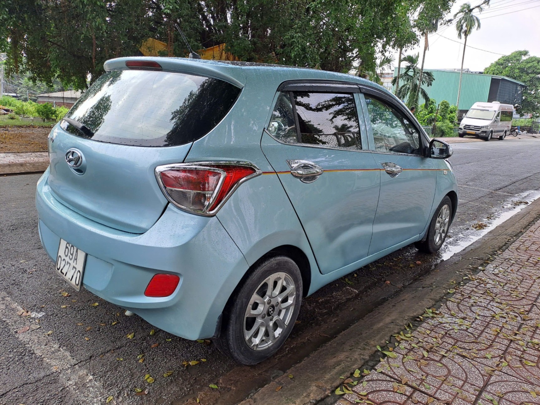 Hyundai I10 Grand 1.0 MT Base 2016 - Ngoại thất 3