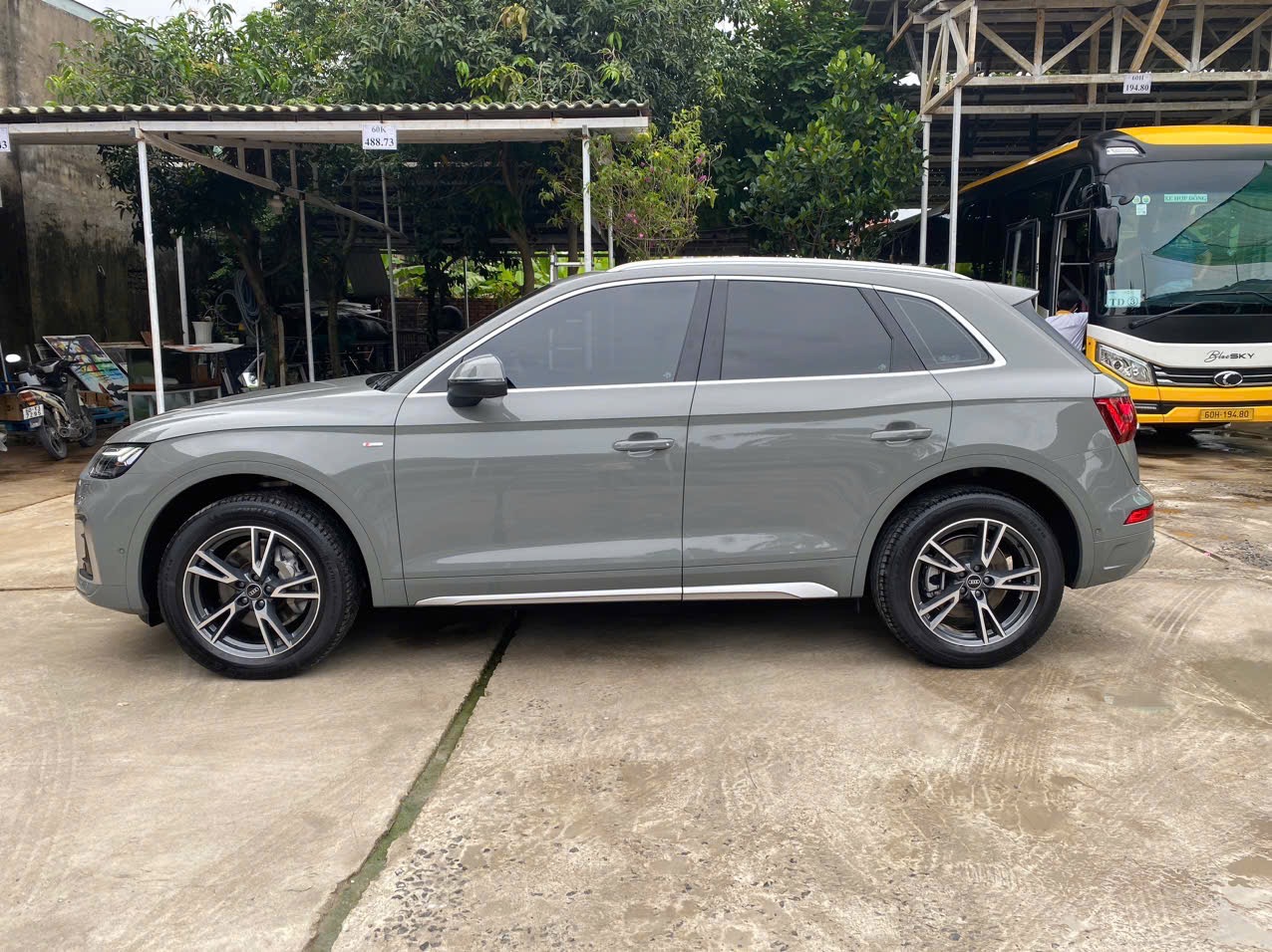 Audi Q5 Sportback Sline 45 TFSI Quattro 2021 - Ngoại thất 3