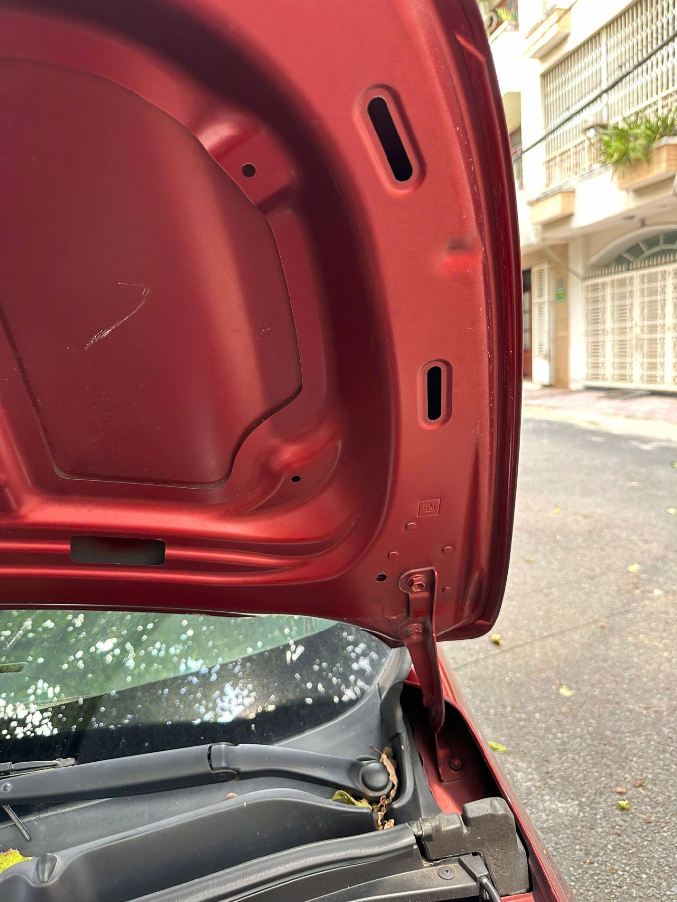 Vinfast Fadil 1.4 AT 2019 - Khoang động cơ 4