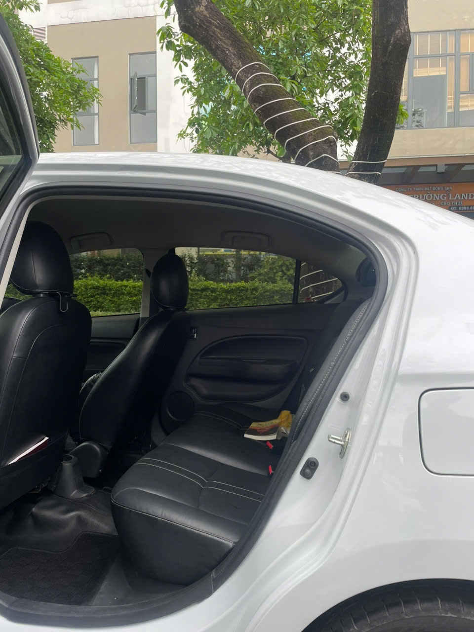 Mitsubishi Attrage 1.2 CVT 2021 - Nội thất 3