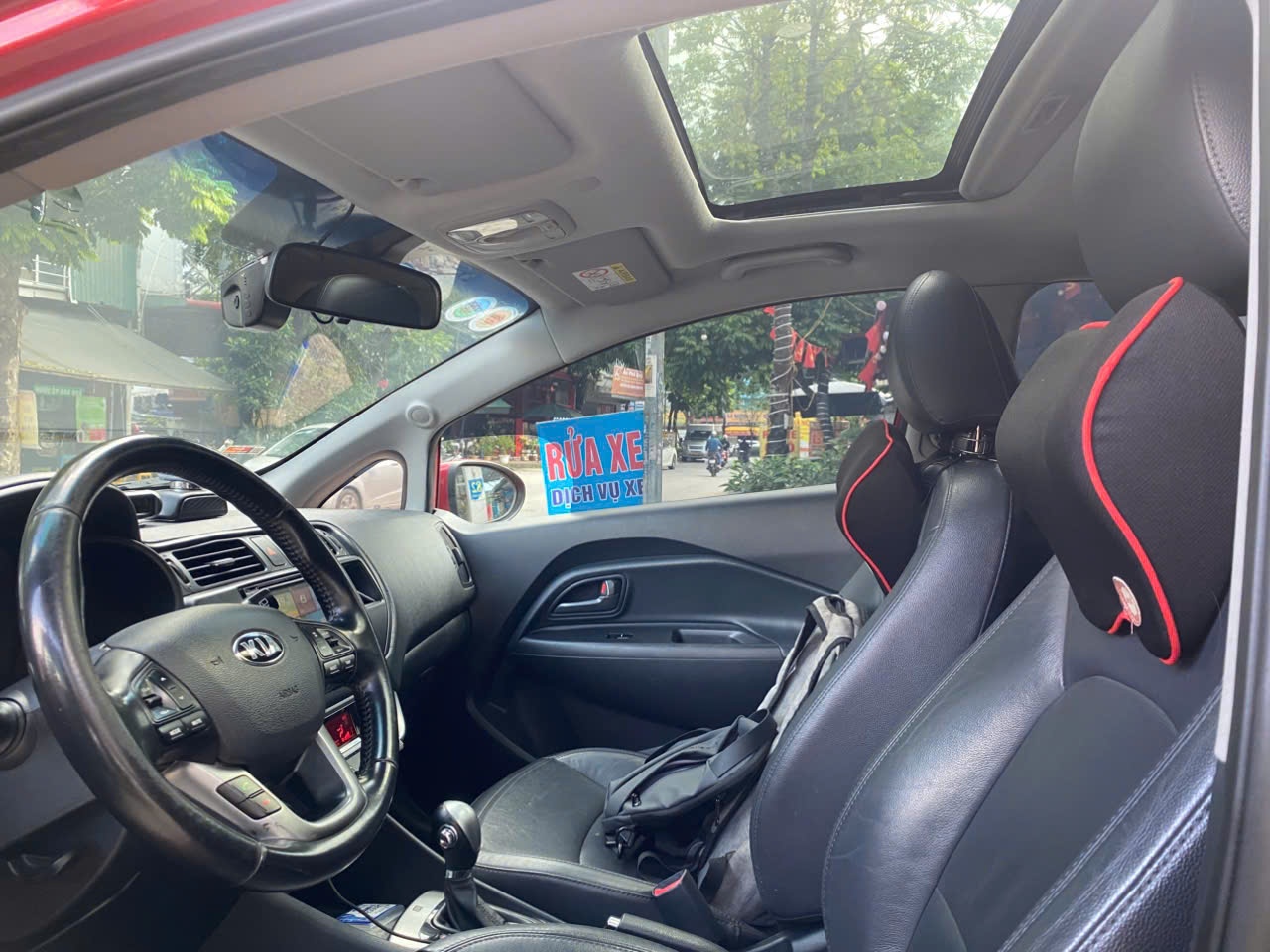 Kia Rio 1.4 AT 2014 - Nội thất 1