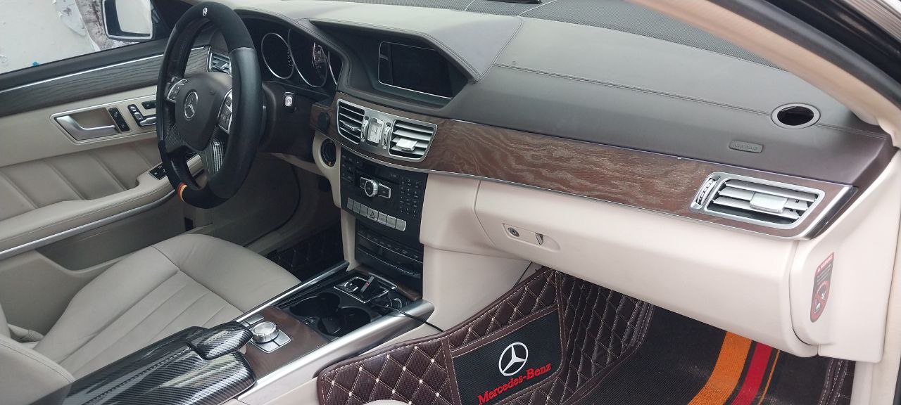 Mercedes E class E200 2015 - Nội thất 3
