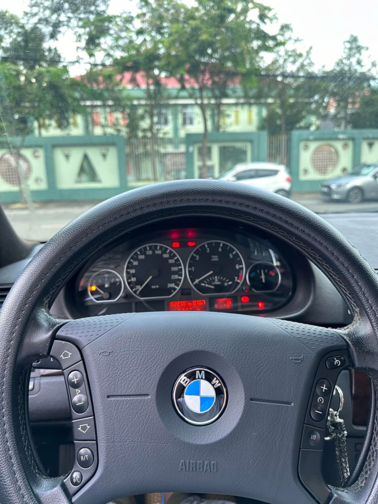 BMW 3 series 325i 2005 - Nội thất 1