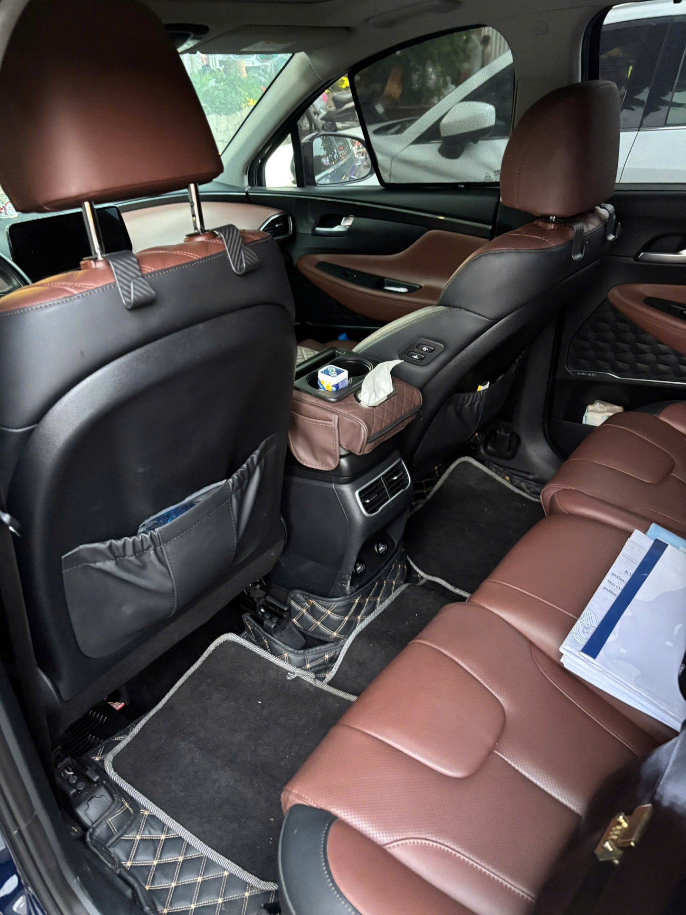 Hyundai Santafe 2.5 Premium 2023 - Nội thất 5