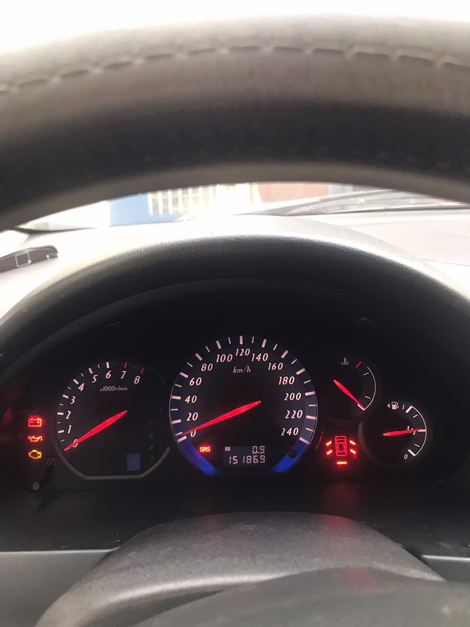 Mitsubishi Grandis 2.4 AT 2005 - Nội thất 1