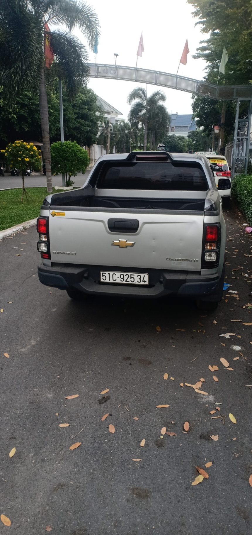 Chevrolet Colorado LT 2.5L 4x2 MT 2017 - Ngoại thất 2
